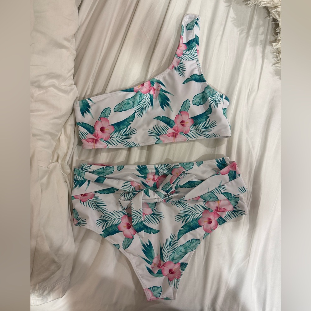Pink Lily Floral Palm Bikini- never worn